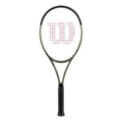 Wilson Blade 98L 16x19 V8 Tour Racket (Special Edition)