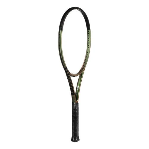 Wilson Blade 98L 16x19 V8 Tour Racket (Special Edition) 2 Wilson Blade 98L 16x19 V8 Tour Racket (Special Edition) - Image 2