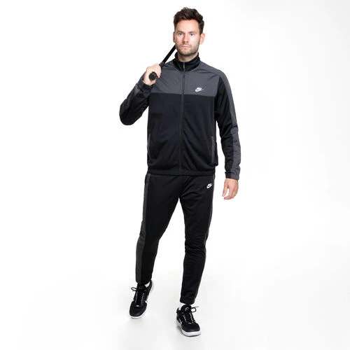 Nike Sportswear Sport Essentials Tracksuit Men 2 Nike Sportswear Sport Essentials Tracksuit Men - Image 2